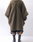 【NOSTRASANTISSIMA】 UNISEX OVERSIZED COCOON VIRGIN WOOL BOA KNIT CARDIGAN_KHAKI BROWN