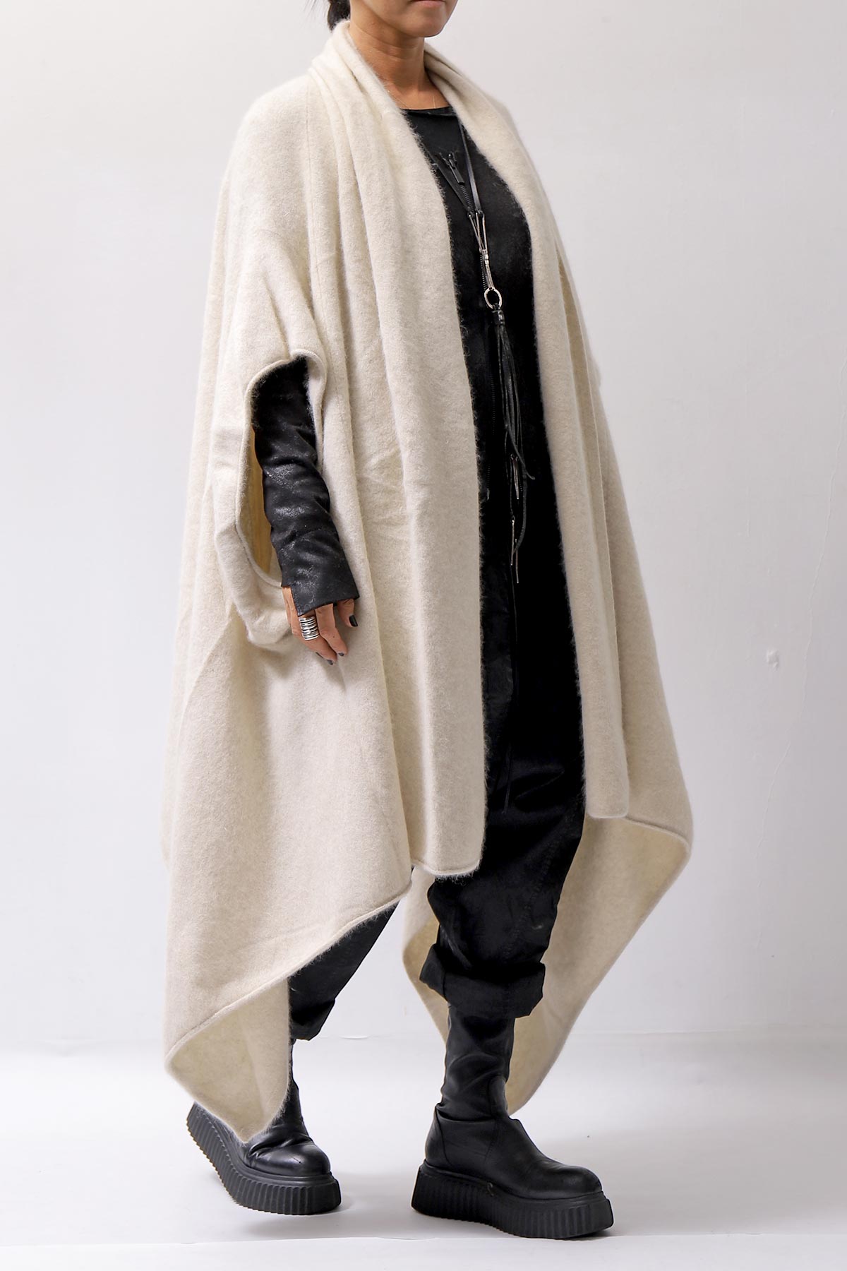 【RUNDHOLZ】 UNISEX RACCOON MULTI CARDIGAN COAT KNIT 141 7709_BONE MEL