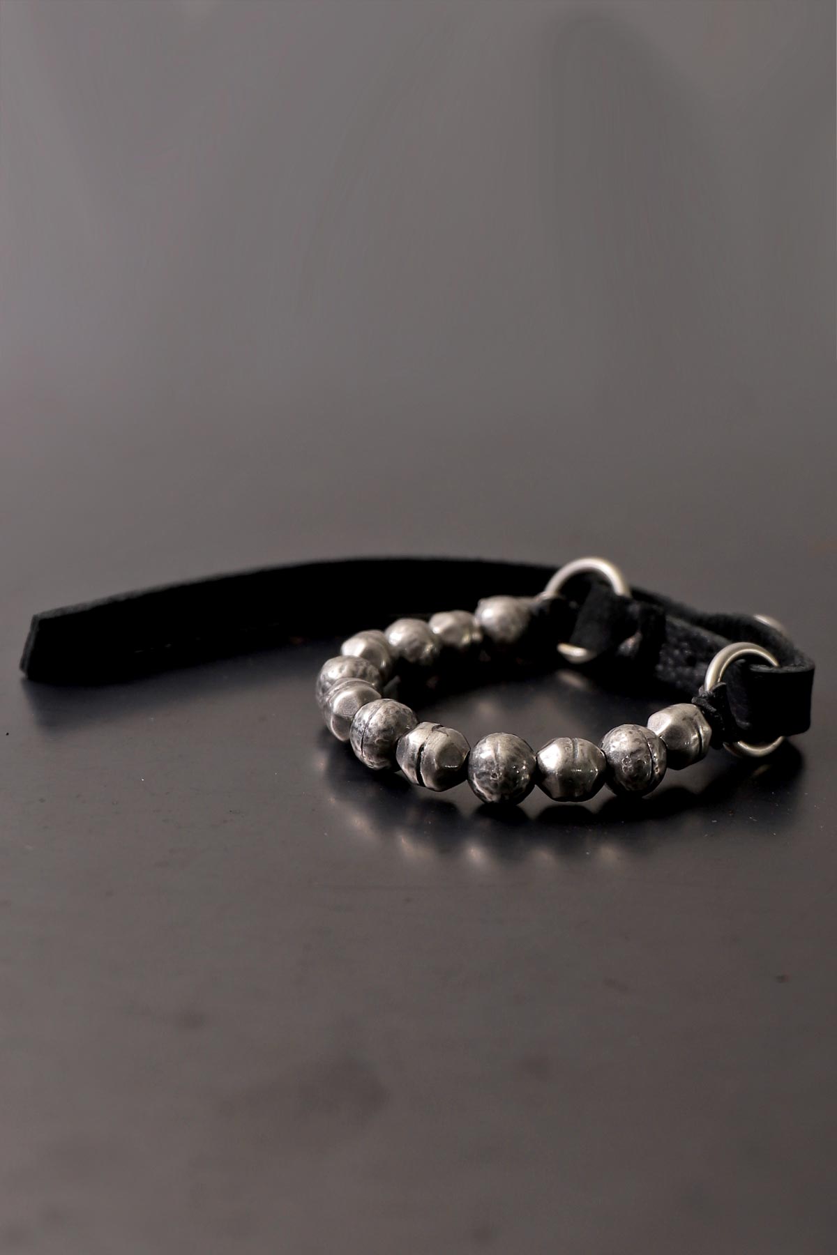【GOTI】 SILVER STONE BALL&LEATHER BRACELET_BR2207