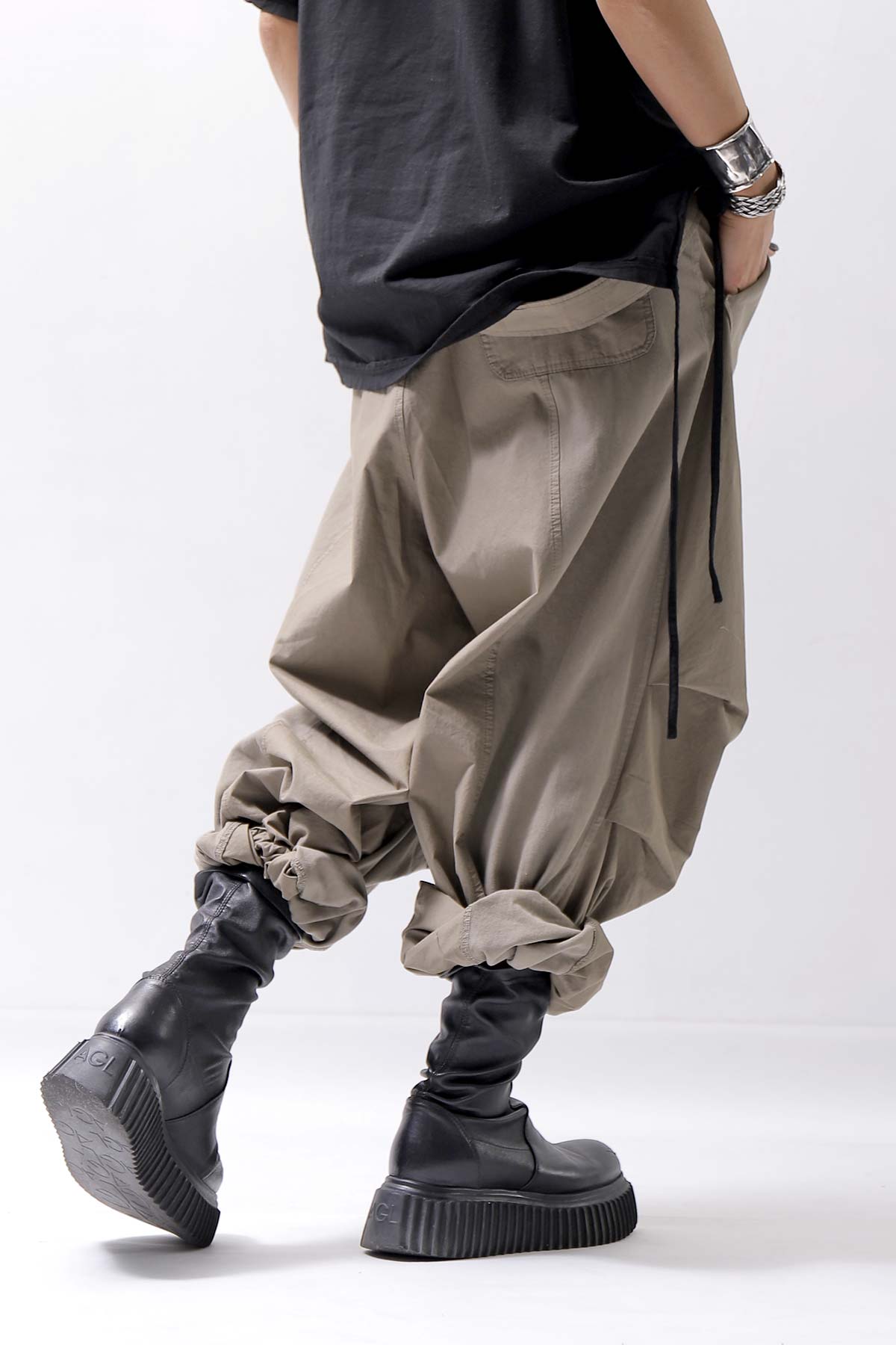 【Andrea Ya'aqov】 UNISEX 2WAY SHOULDER SALOPETTE PARACHUTE PANTS PAK71_OLIVE BEIGE