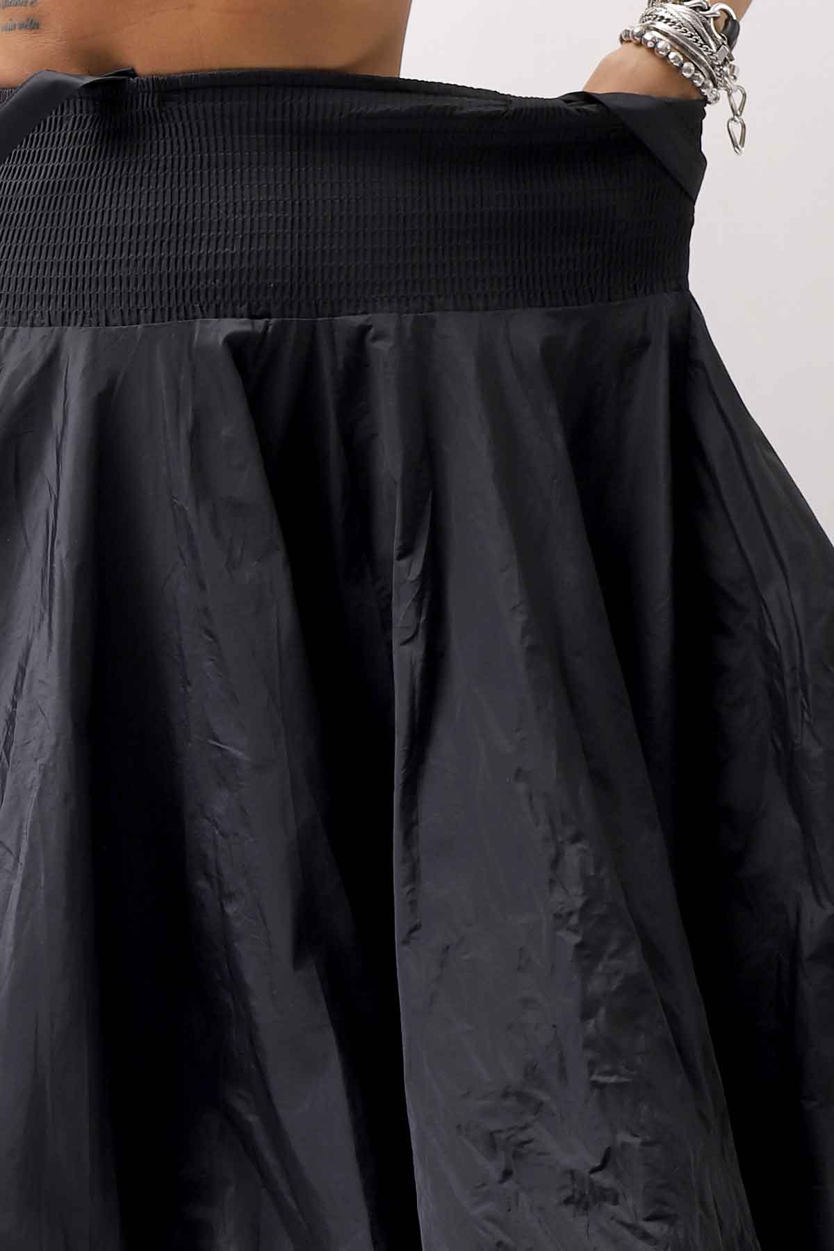 【PLÜ】 MULTIWAY SHAPE MEMORY SKIRT DRESS 4045_BLACK
