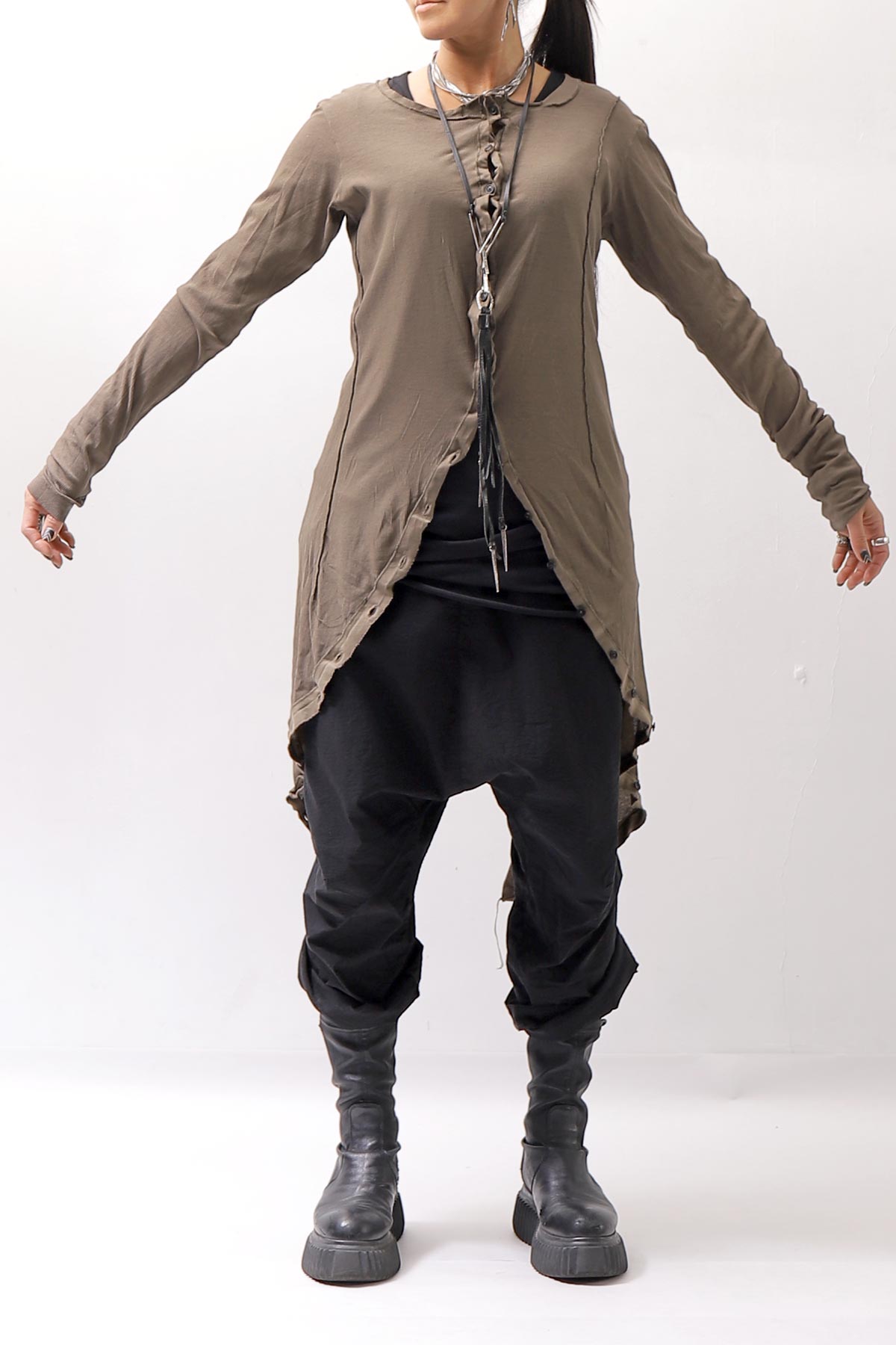 【RUNDHOLZ】 RIB COTTON PENGUIN BUTTON LONG TOP 234 0904_DUNE