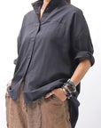 【studio b3】 OVERSIZED BACK BUTTON SHIRT TOP NB2070_BLACK
