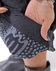 【RUNDHOLZ】 UNISEX COTTON EMBOSS PRINT EASY PANTS _BLACK POPLIN PRINT