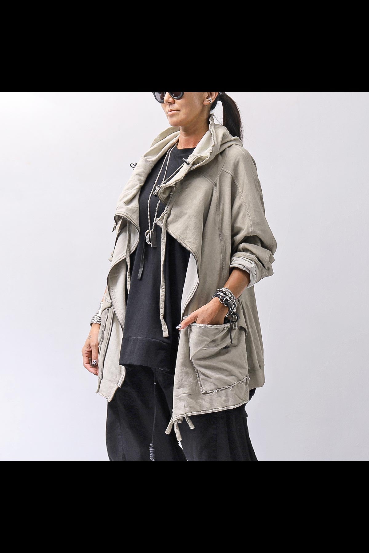 【RUNDHOLZ】 UNISEX DOUBLE LAYERED ZIP-UP HOODIE_SAND CLOUD