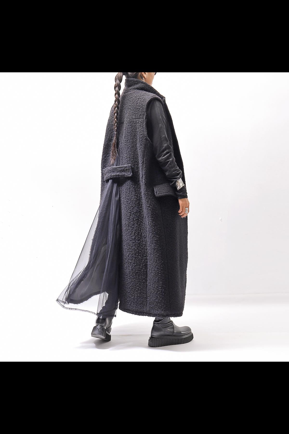 【NOSTRASANTISSIMA】 CASENTINO & TULLE GILET J106_BLACK