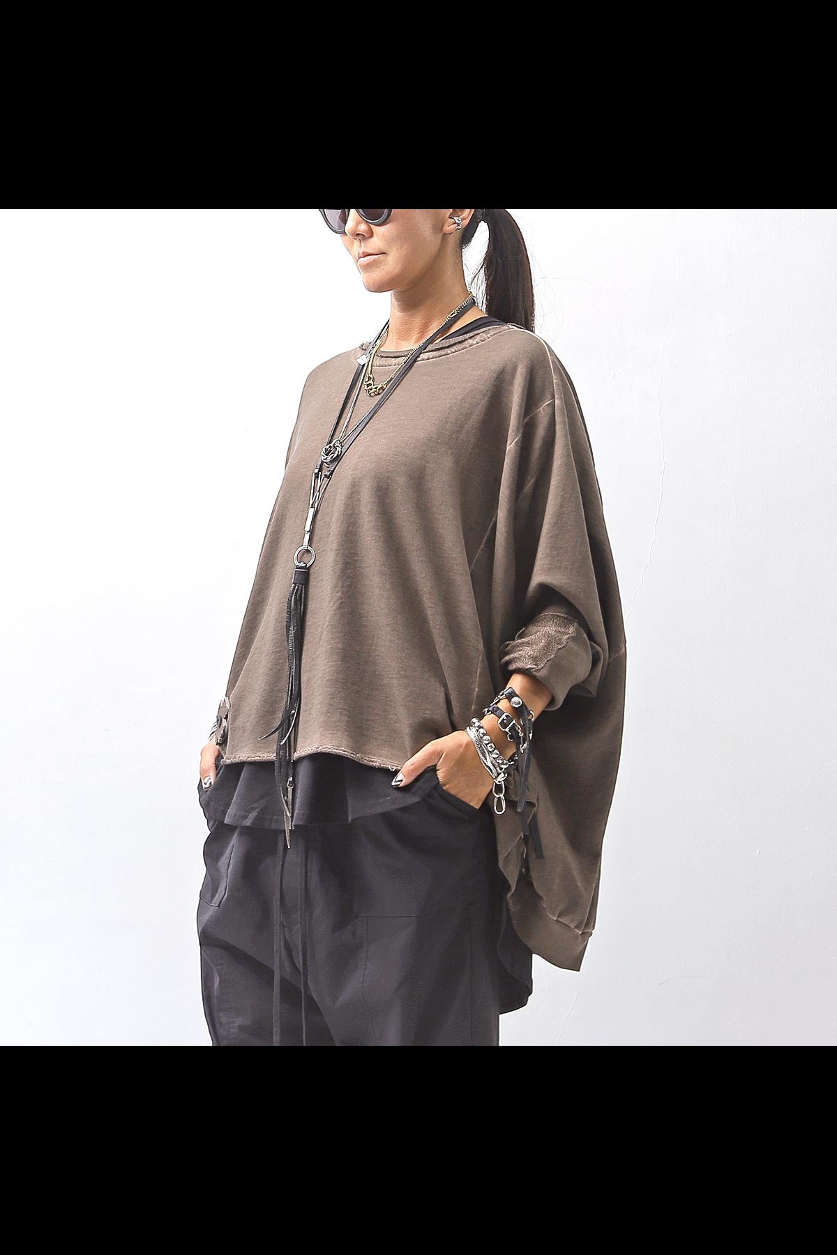 【PLÜ】 UNISEX COTTON SWEAT WIDE SHORT TOP PL8_CHOCOLATE