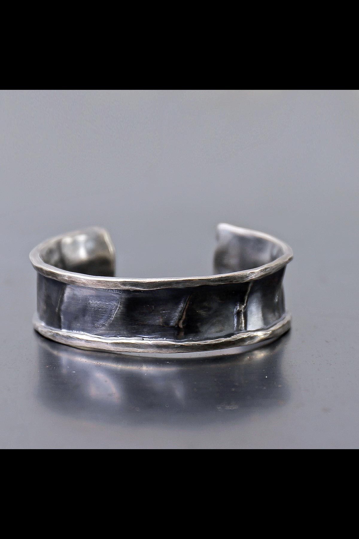 【Rusty Thought】 FOLDS BANGLE_MEDIUM