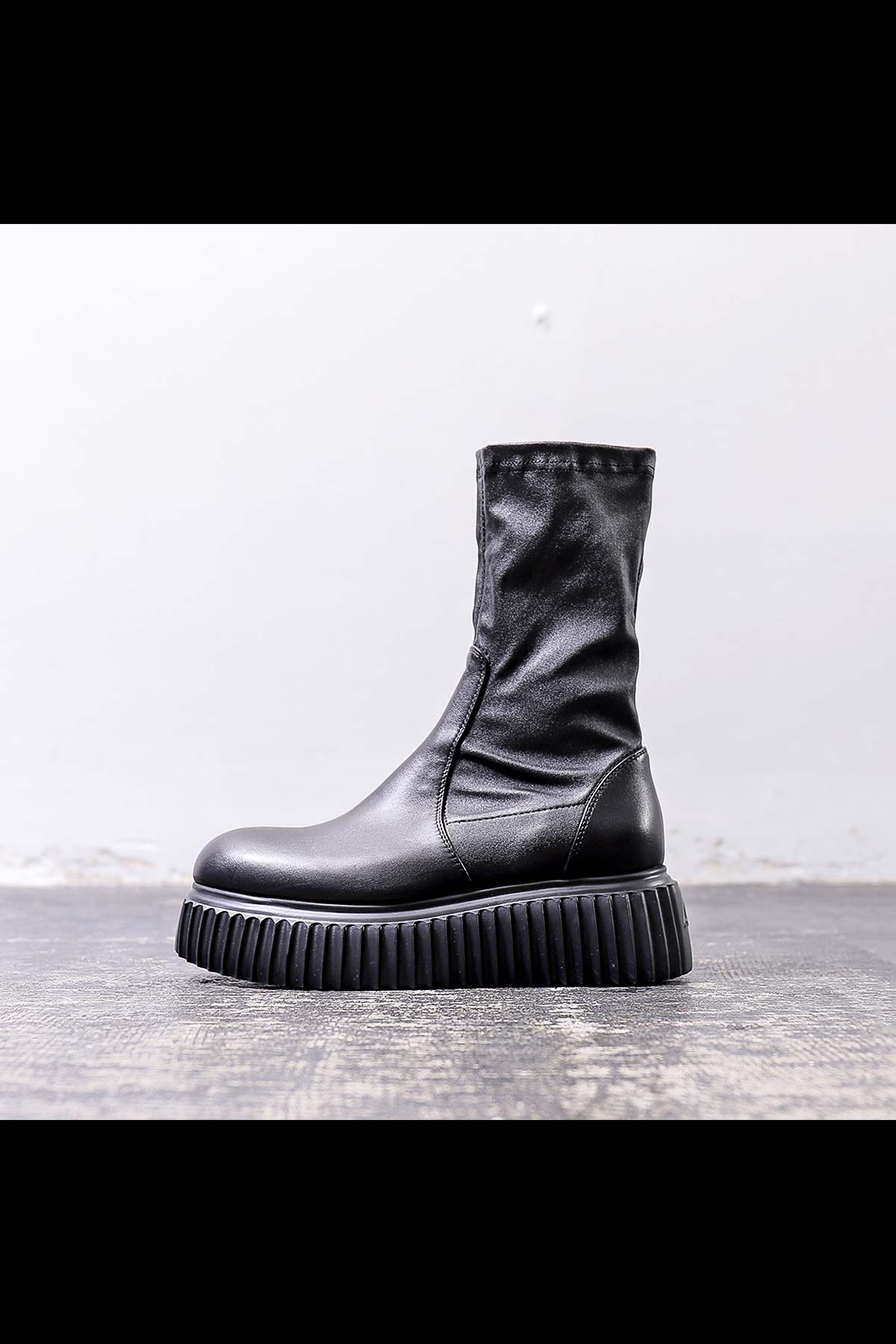 【AGL】 STRETCH LEATHER SNEAKER BOOTS MIDI STRETCH