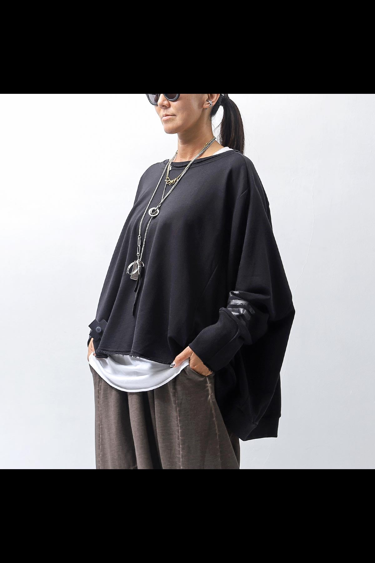 【PLÜ】 UNISEX COTTON SWEAT WIDE SHORT TOP PL8_BLACK