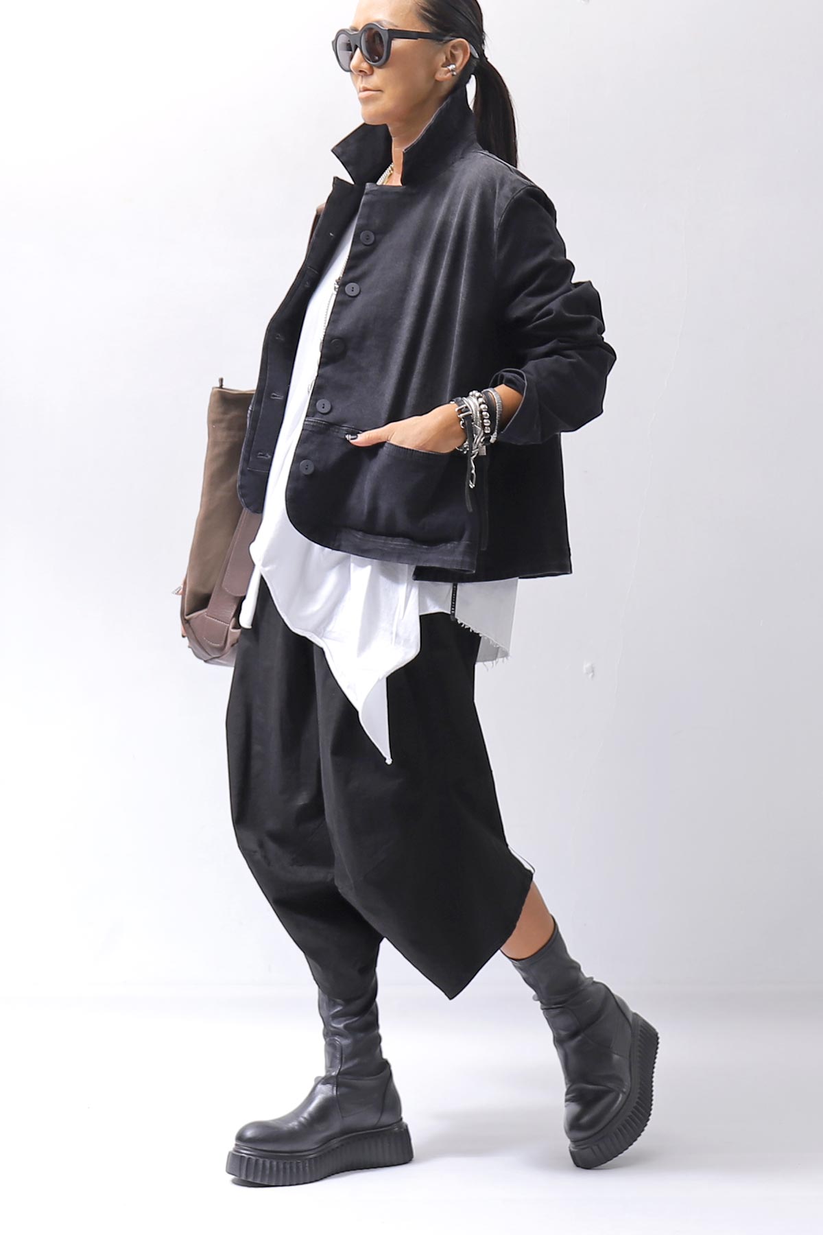 【PLÜ】 SUPER STRETCH COTTON DENIM WIDE SHORT JACKET PL17J_BLACK WASH