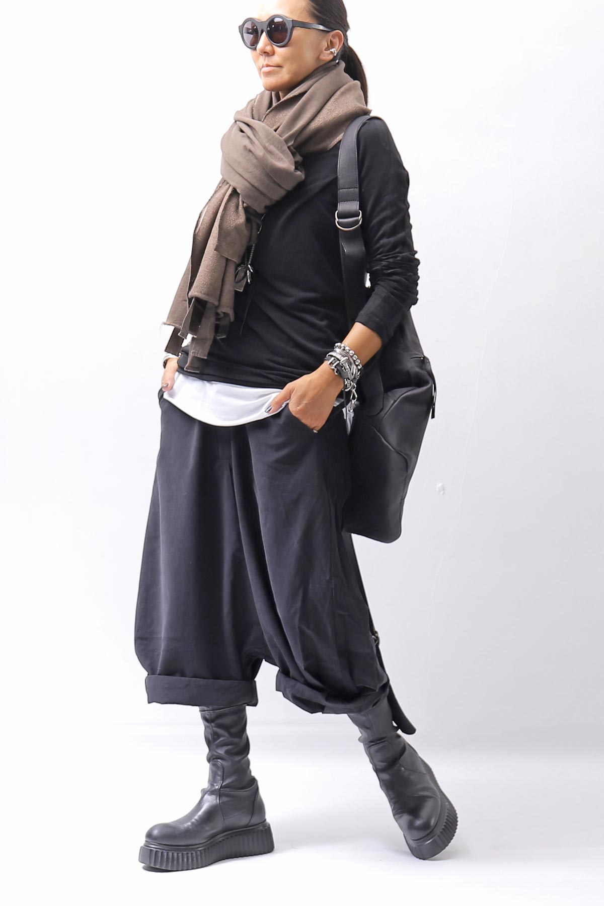 【studio b3】 UNISEX BOX SARROUEL WIDE PANTS RBB1961_BLACK