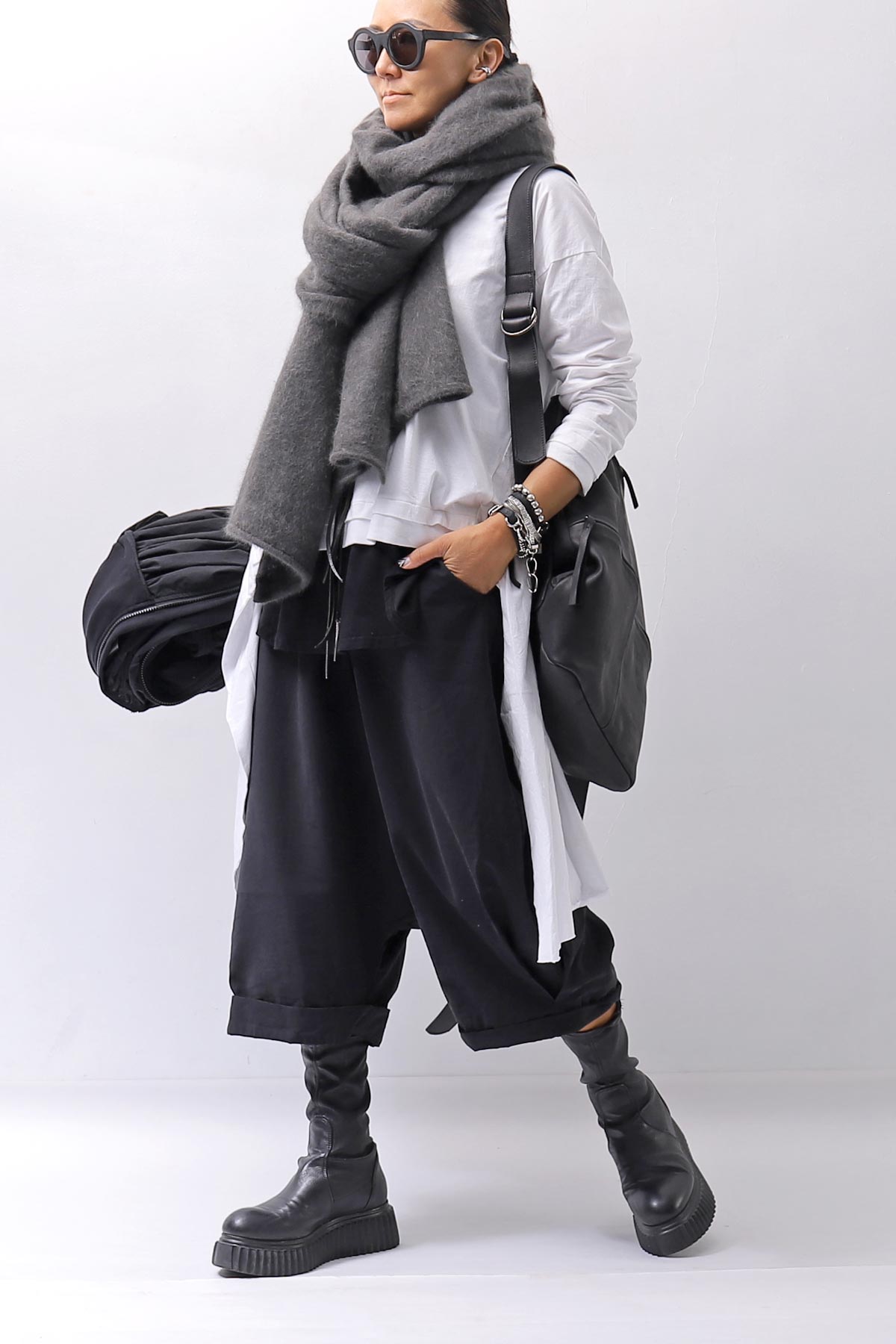 【RUNDHOLZ】 UNISEX RACCOON LONG STOLE_SWAMP
