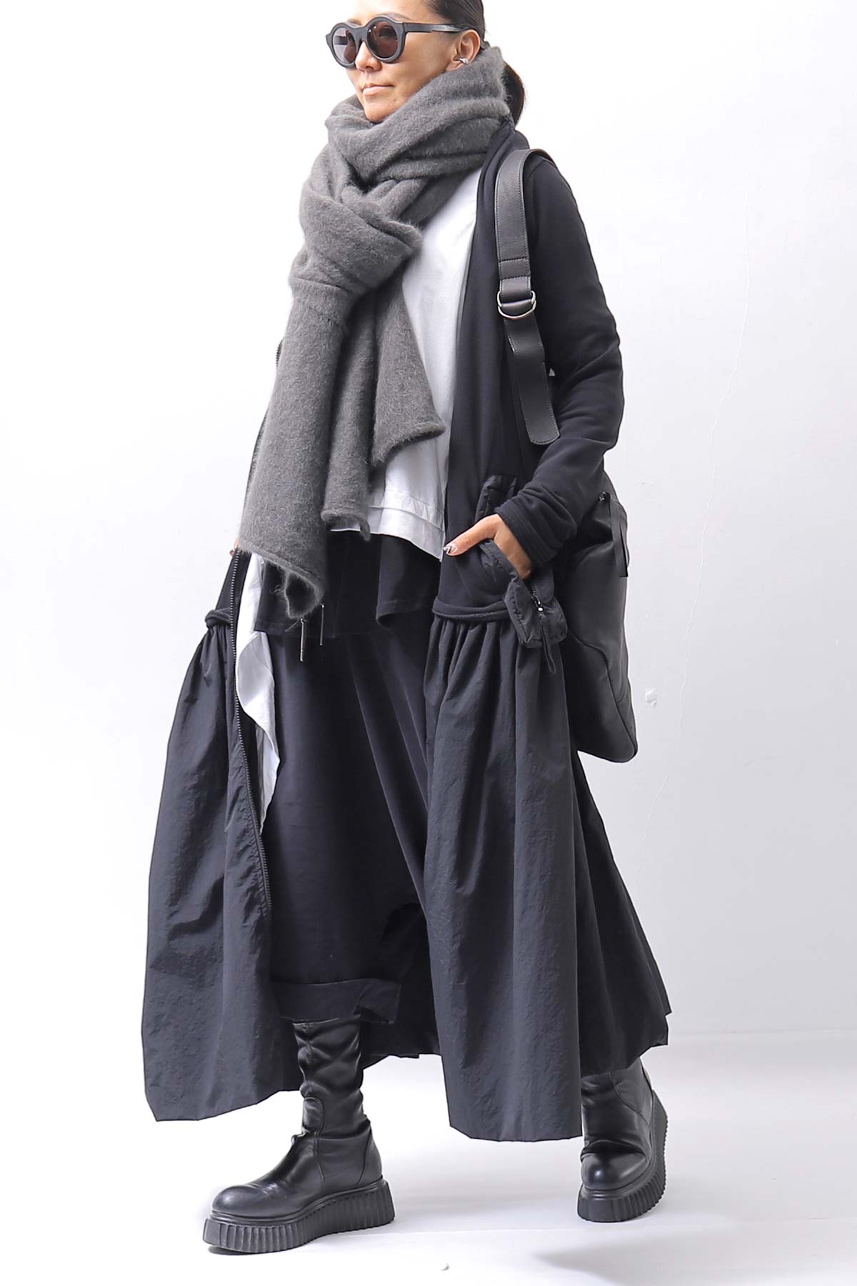 【RUNDHOLZ】 UNISEX RACCOON LONG STOLE_SWAMP