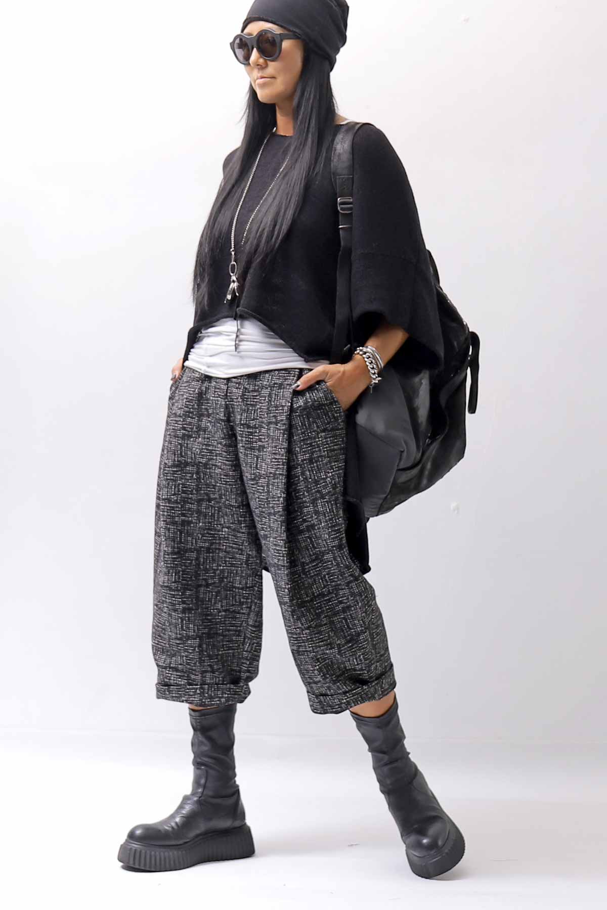 【NOSTRASANTISSIMA】 UNISEX TWEED FRONT TUCK PANTS P118_TWEED BLACK