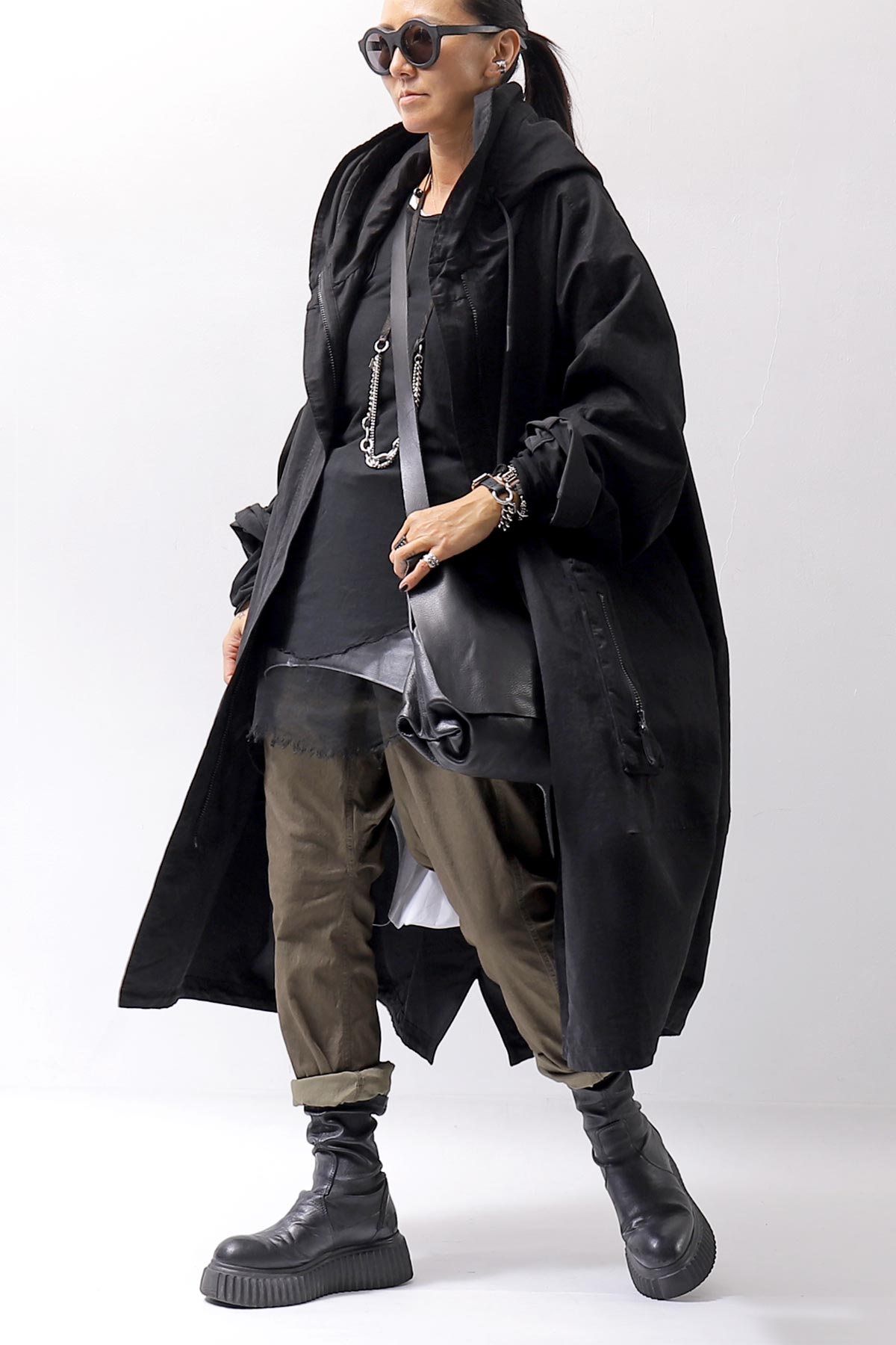 RUNDHOLZ】 UNISEX OVERSIZED LIGHT MODS COAT 323 1212_BLACK