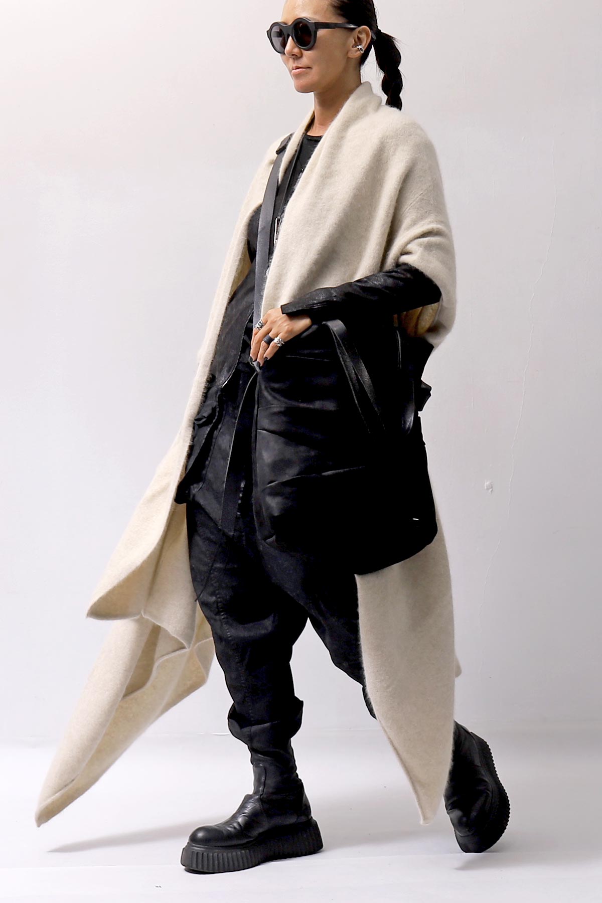 【RUNDHOLZ】 UNISEX RACCOON MULTI CARDIGAN COAT KNIT 141 7709_BONE MEL