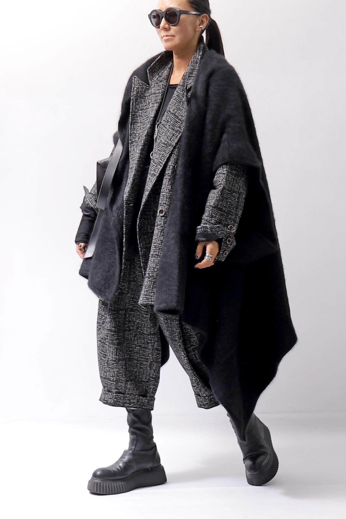 【RUNDHOLZ】 UNISEX RACCOON MULTI CARDIGAN COAT KNIT 141 7709_BLACK