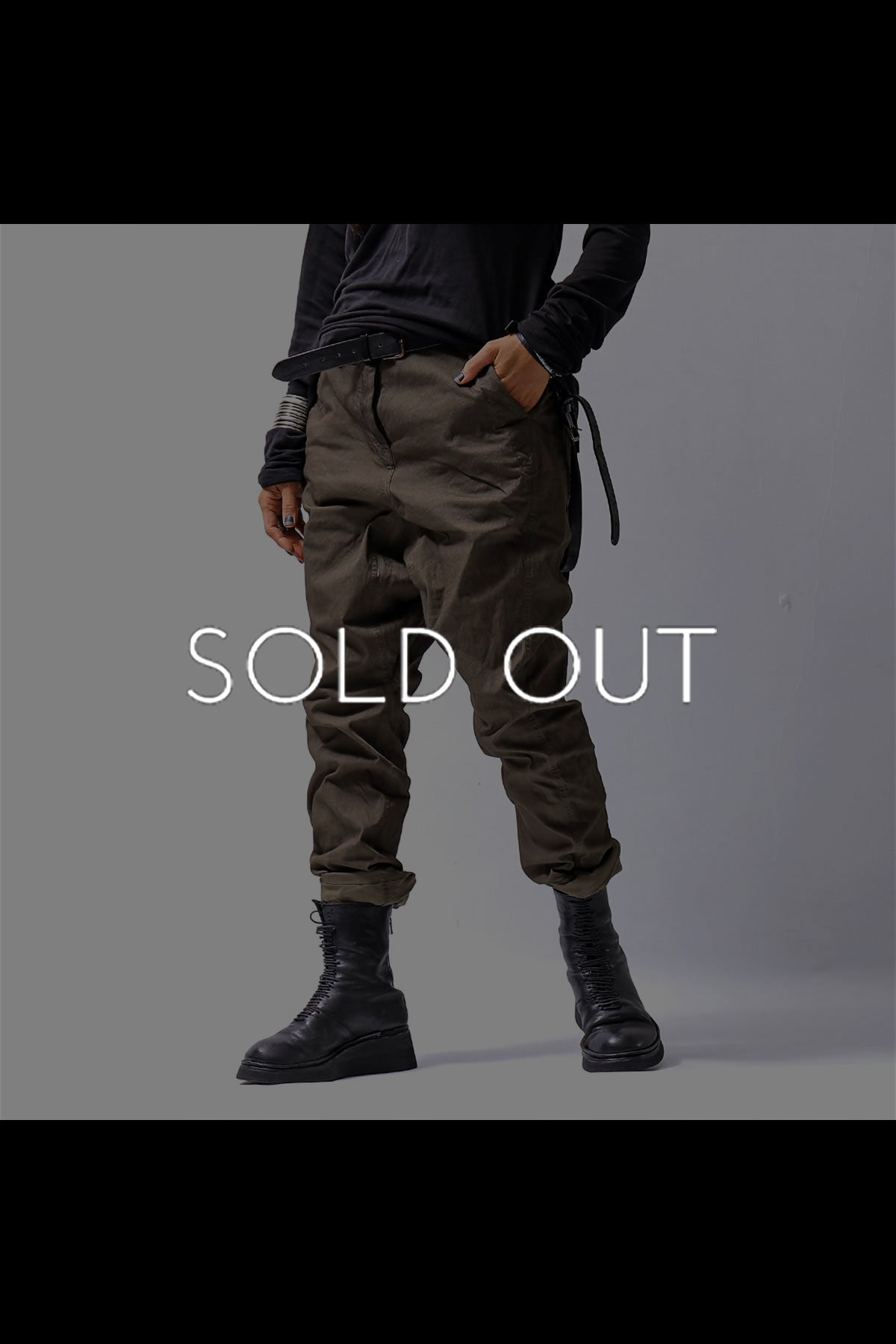 【RUNDHOLZ】 UNISEX ICONIC COTTON SARROUEL PANTS 260 0111_KHAKI CLOUD