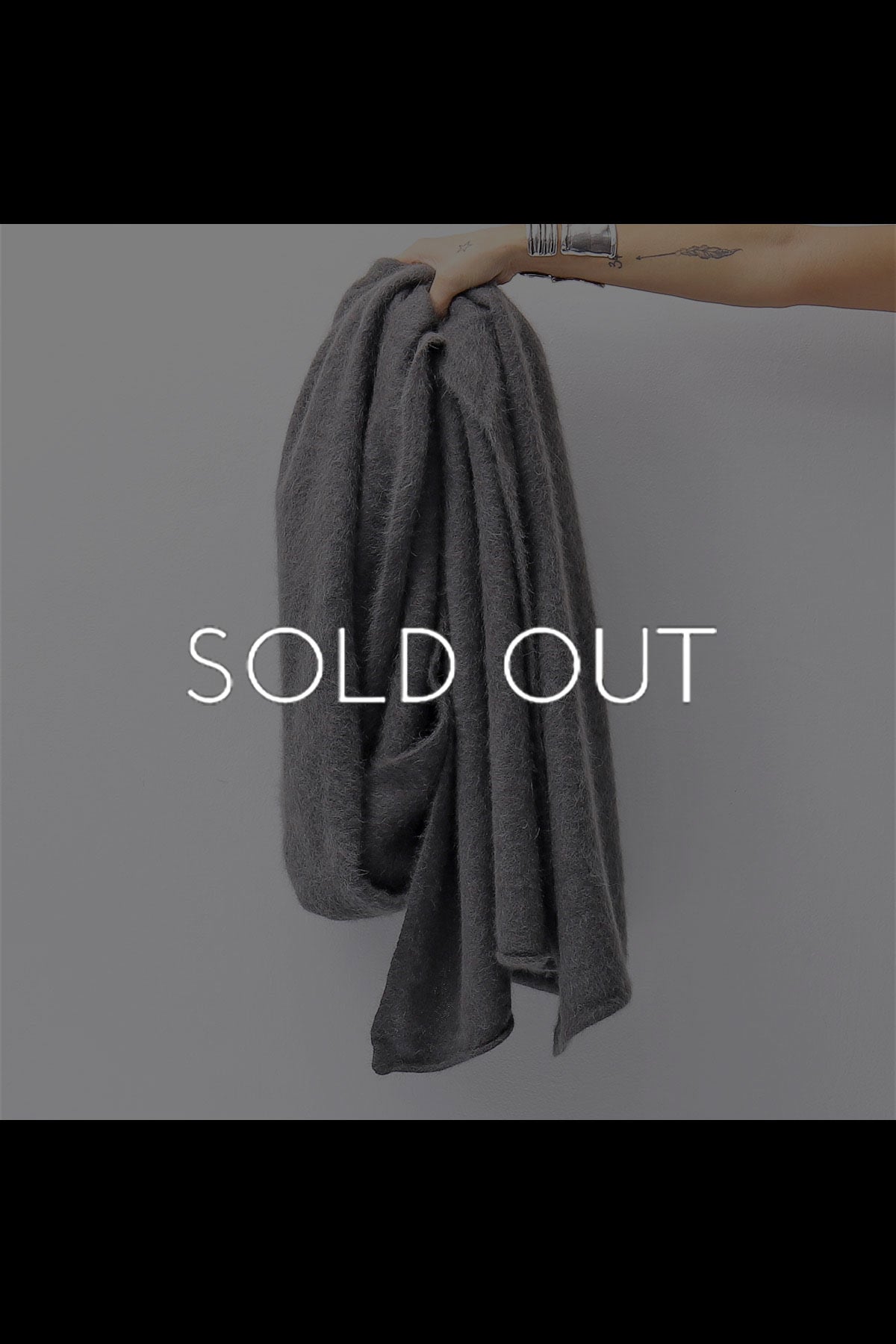 【RUNDHOLZ】 UNISEX RACCOON LONG STOLE_SWAMP