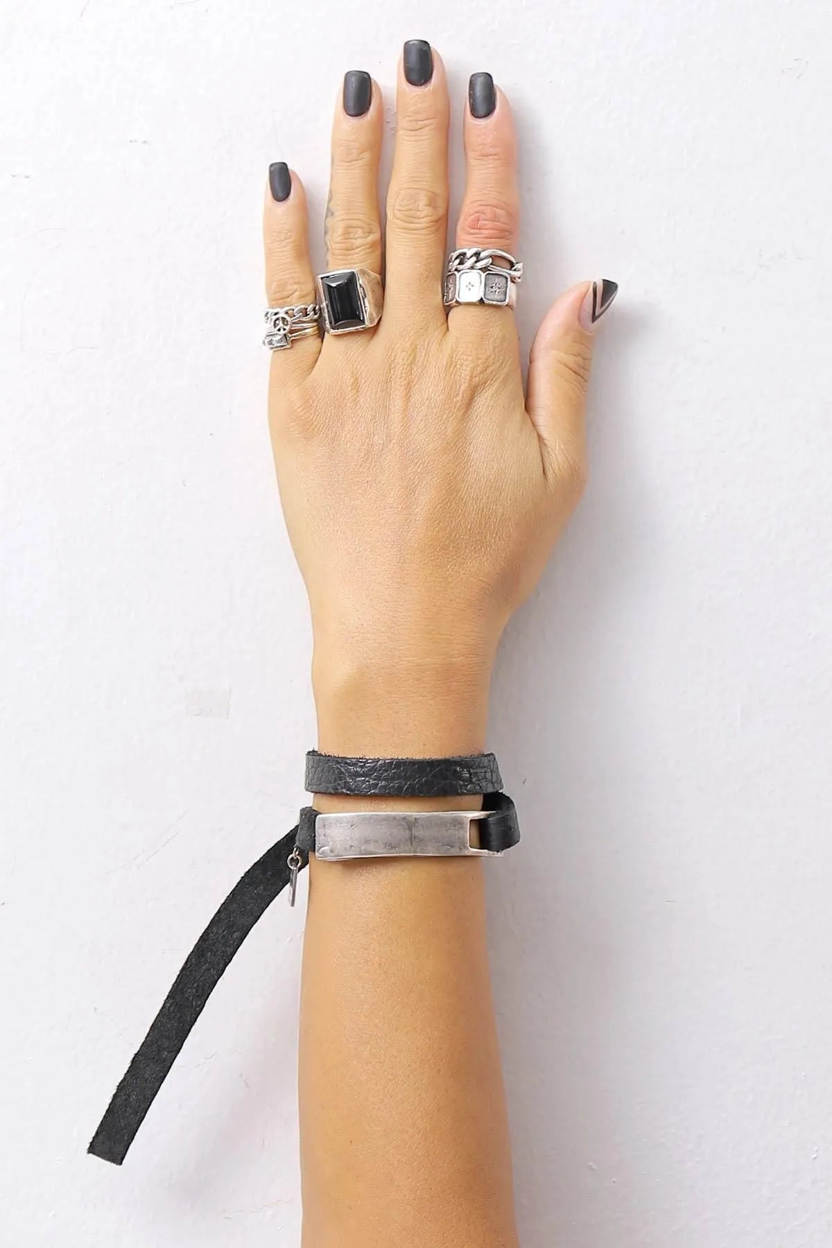 【GOTI】 SILVER PLATE &amp; LEATHER BANGLE_BR503