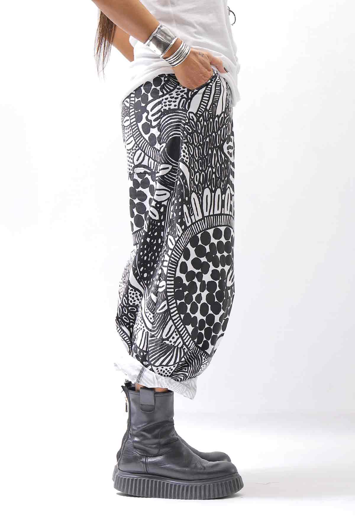 【RUNDHOLZ】 UNISEX ART PRINTED STRETCH PANTS _BLACK PRINT