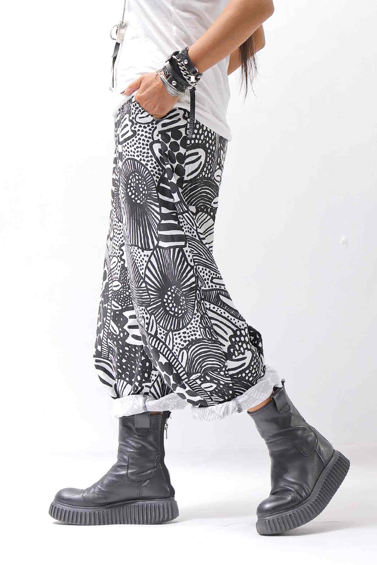 【RUNDHOLZ】 UNISEX ART PRINTED STRETCH PANTS _BLACK PRINT