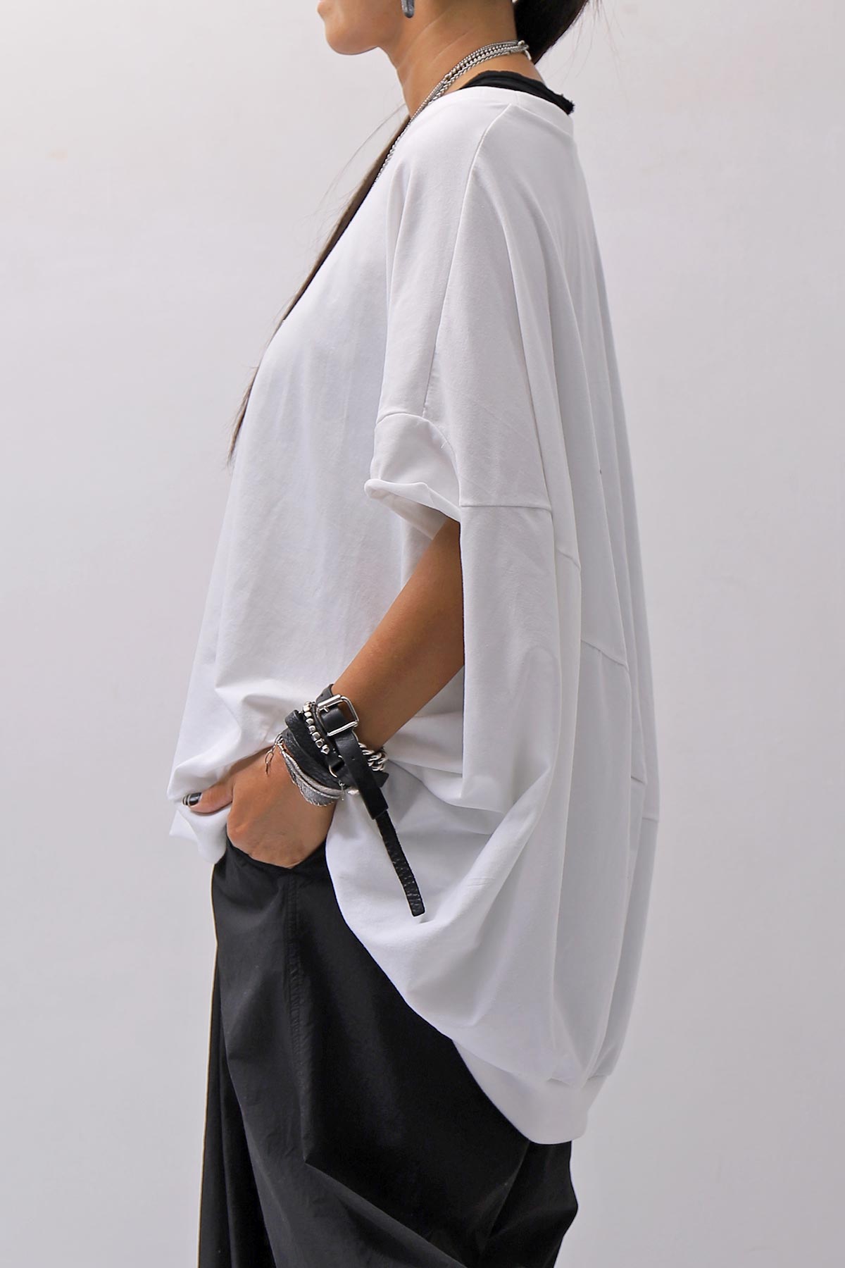 【bajra】 UNISEX BACK DRAPE HALF SLEEVE TOPS 160QK05_WHITE