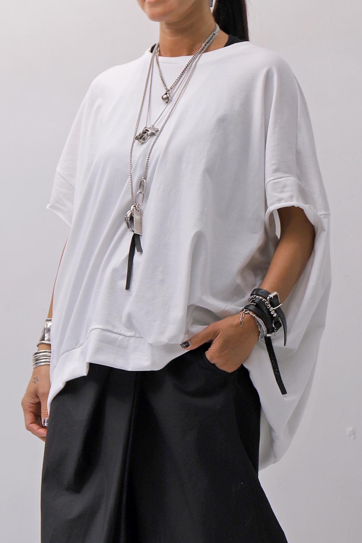 【bajra】 UNISEX BACK DRAPE HALF SLEEVE TOPS 160QK05_WHITE