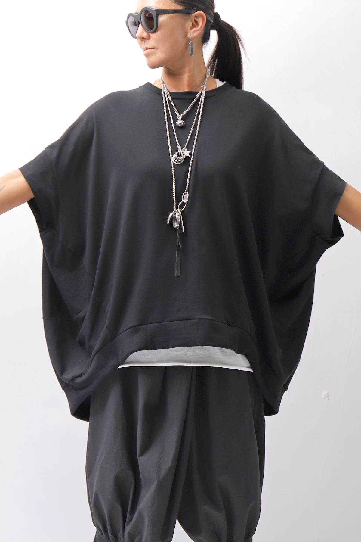 【bajra】 UNISEX BACK DRAPE HALF SLEEVE TOPS 160QK05_BLACK