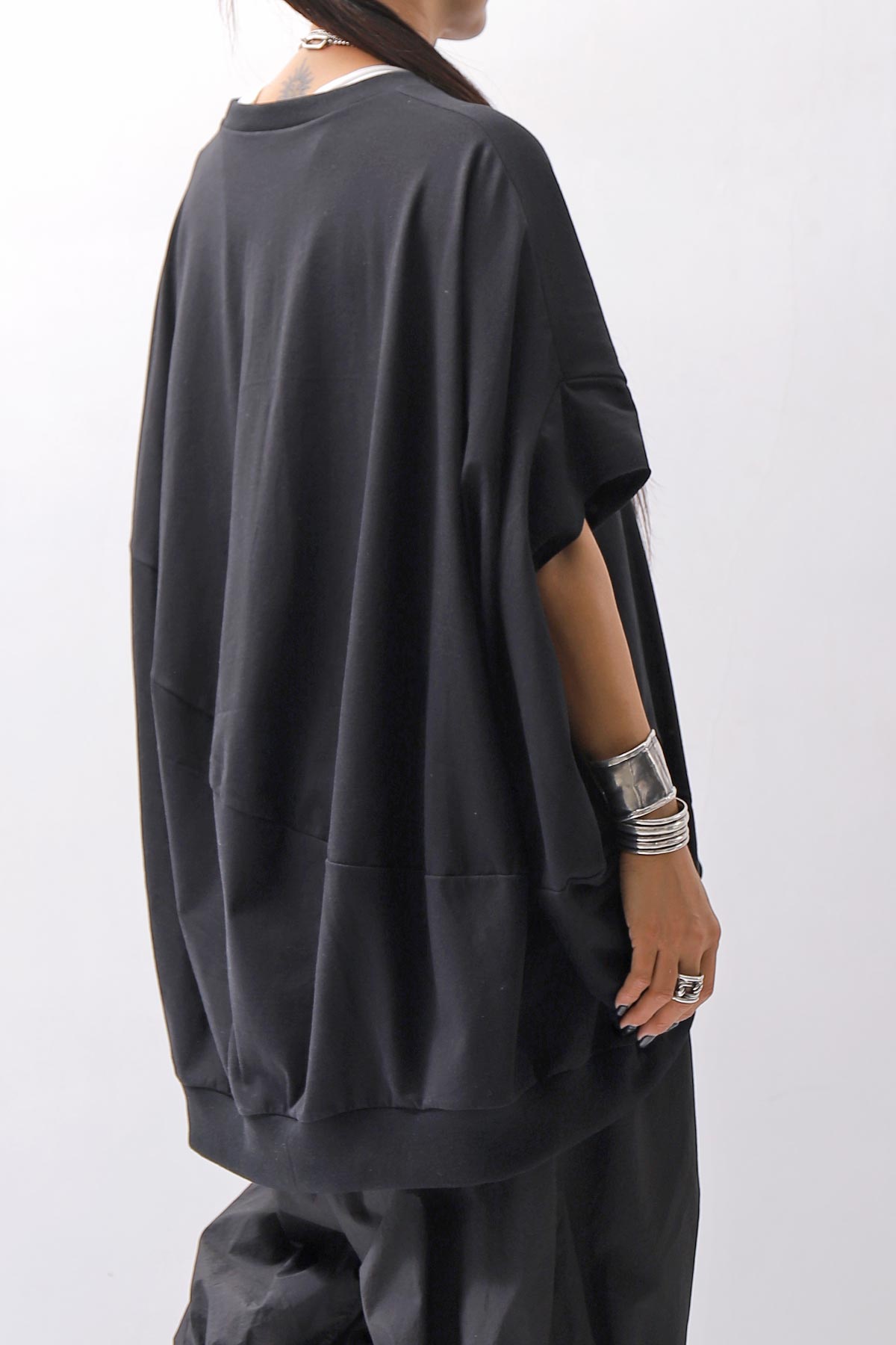 【bajra】 UNISEX BACK DRAPE HALF SLEEVE TOPS 160QK05_BLACK