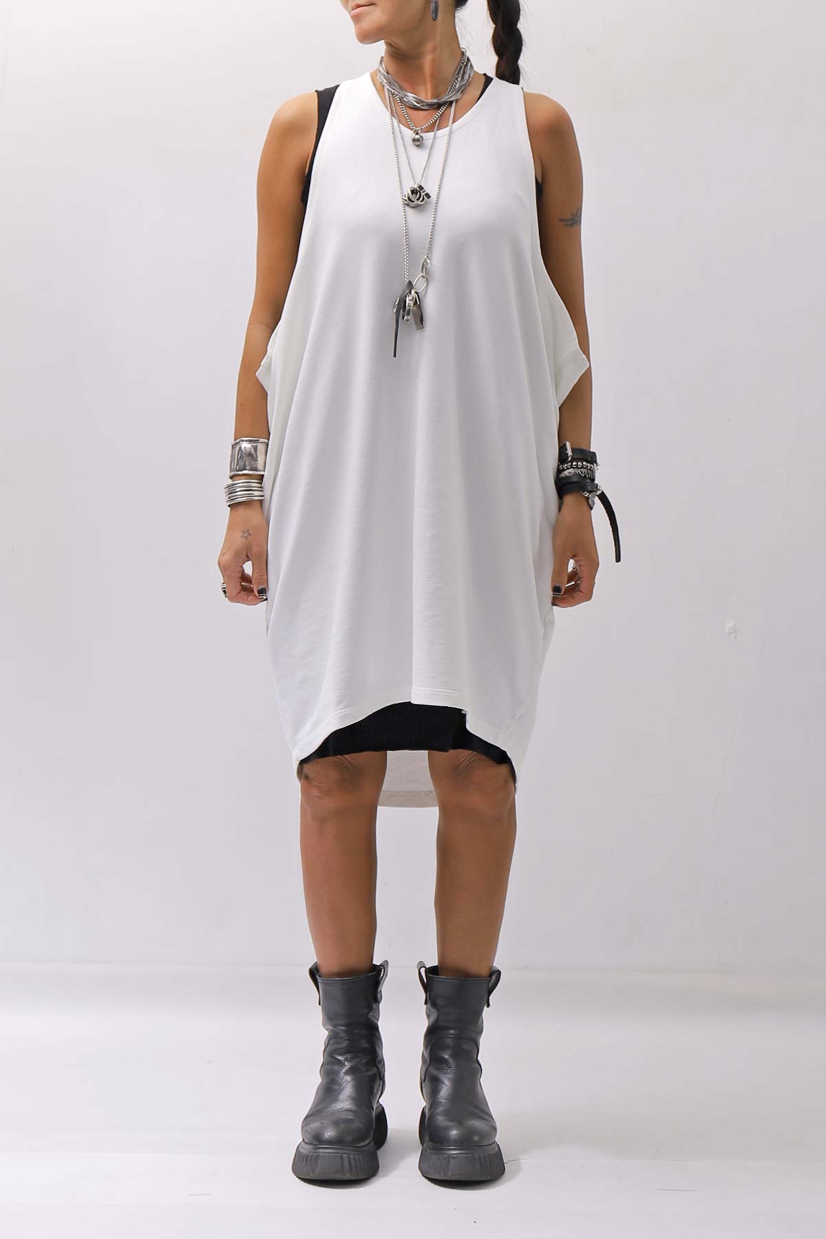 【NOSTRASANTISSIMA】 OPEN BACK LIGHT SWEAT COVER LONG TANK TOP M142_WHITE