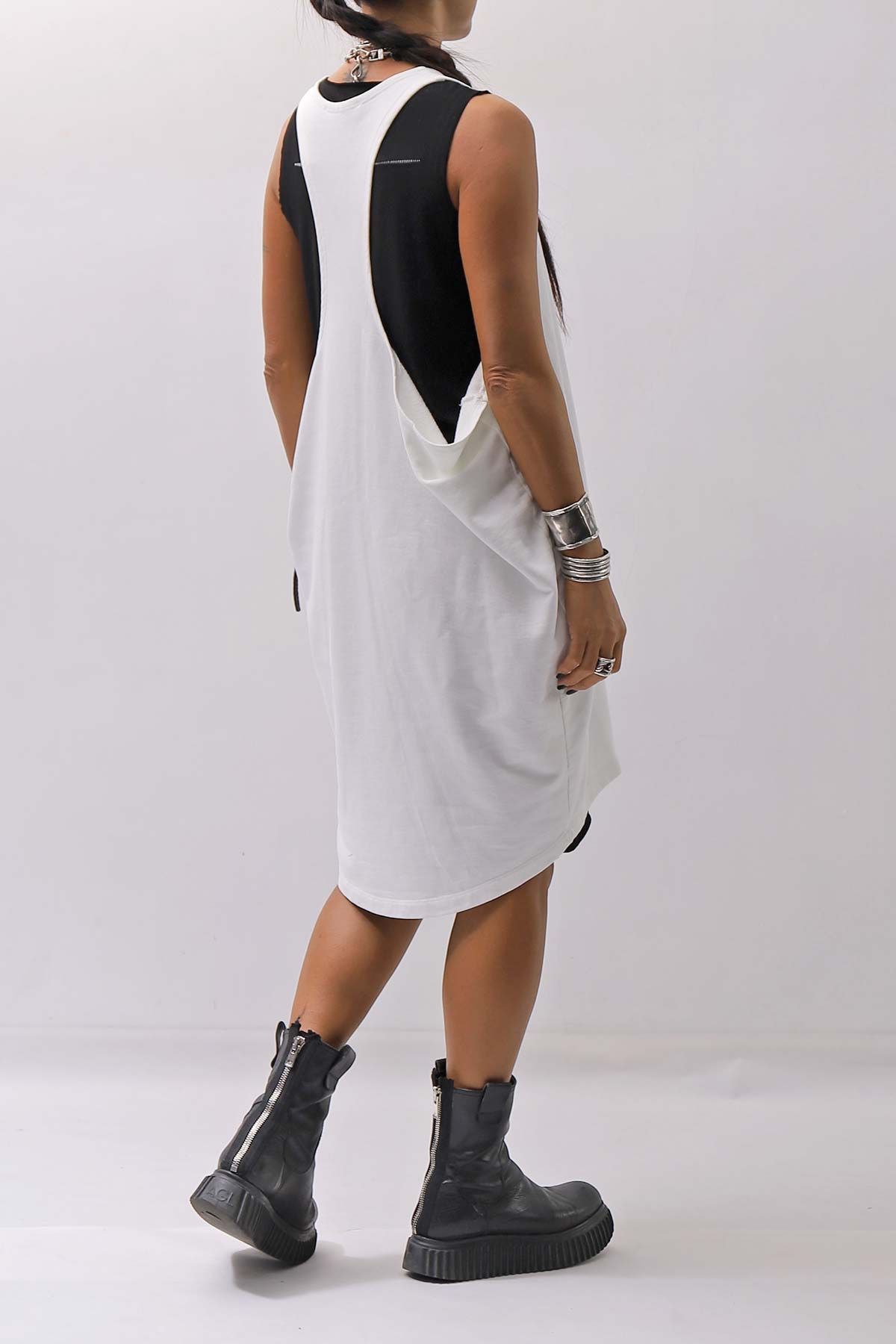 【NOSTRASANTISSIMA】 OPEN BACK LIGHT SWEAT COVER LONG TANK TOP M142_WHITE