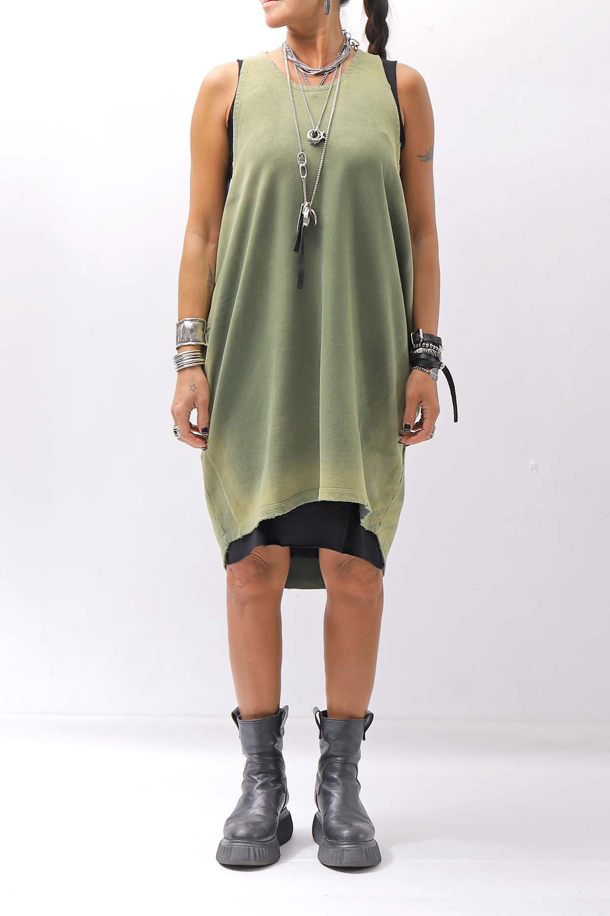 【NOSTRASANTISSIMA】 OPEN BACK LIGHT SWEAT COVER LONG TANK TOP M142_GREEN FADE