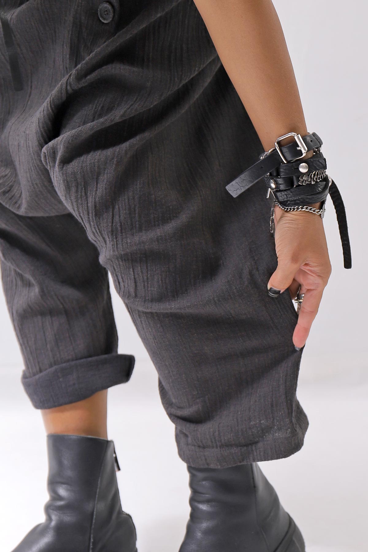 【studio b3】 UNSEX WRINKLE LINEN&amp;COTTON BOX SARROUEL PANTS RBB1974_FADE BLACK