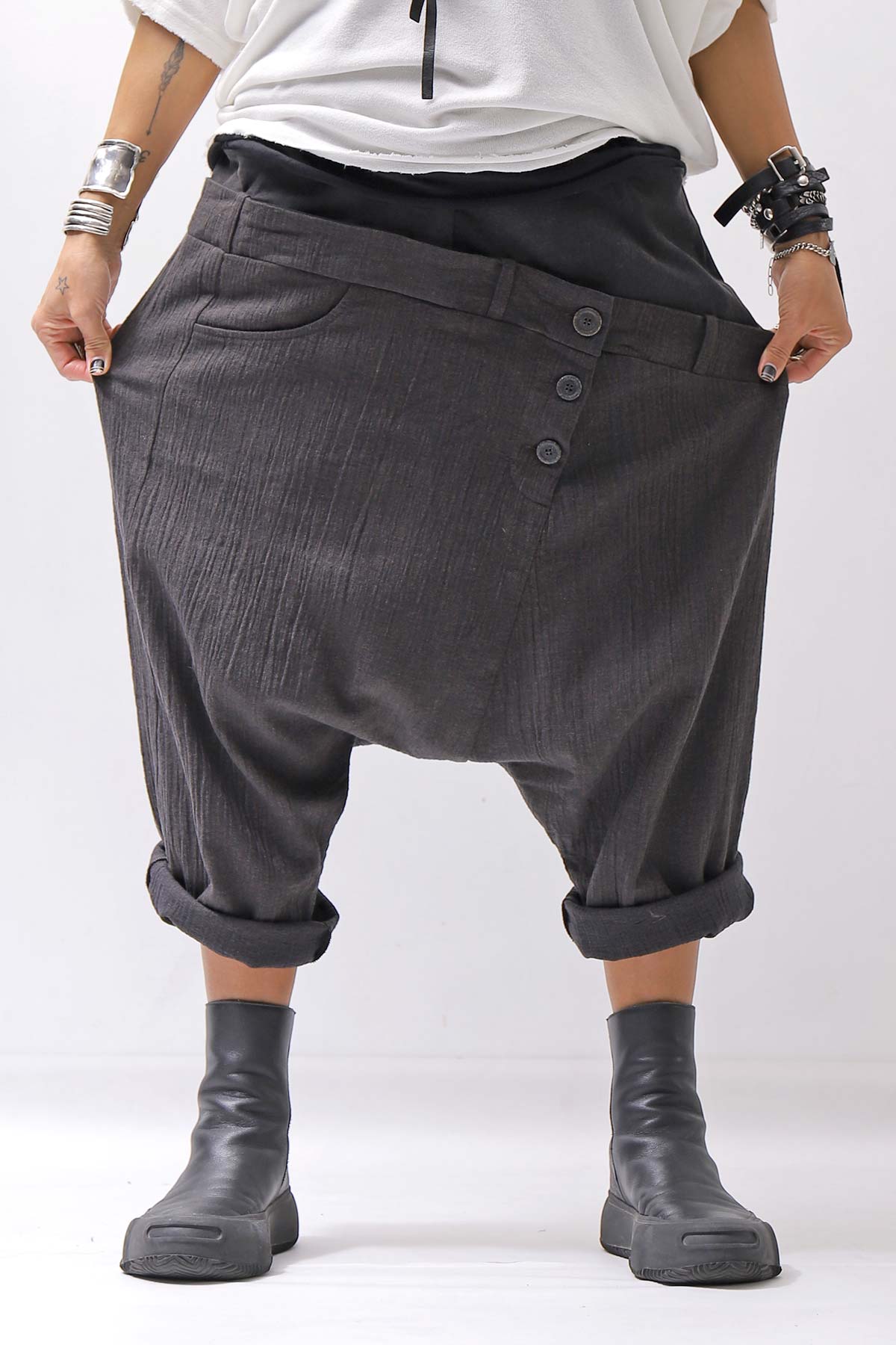 【studio b3】 UNSEX WRINKLE LINEN&amp;COTTON BOX SARROUEL PANTS RBB1974_FADE BLACK