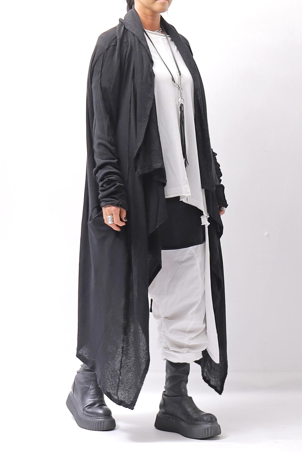 【NOSTRASANTISSIMA】 ASYMMETRY BACK CROSS CARDIGAN TS24_BLACK
