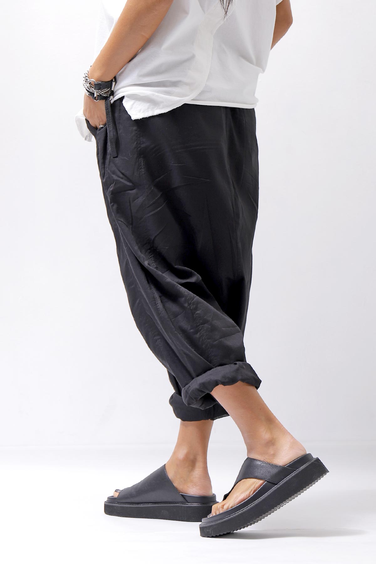 【studio b3】 UNISEX LIGHT COTTON SARROUEL PANTS BZB1668_BLACK