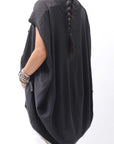 【PLÜ】 PLU ICON PATCH COTTON RIB BACK DRAPE TOP 5047_BLACK