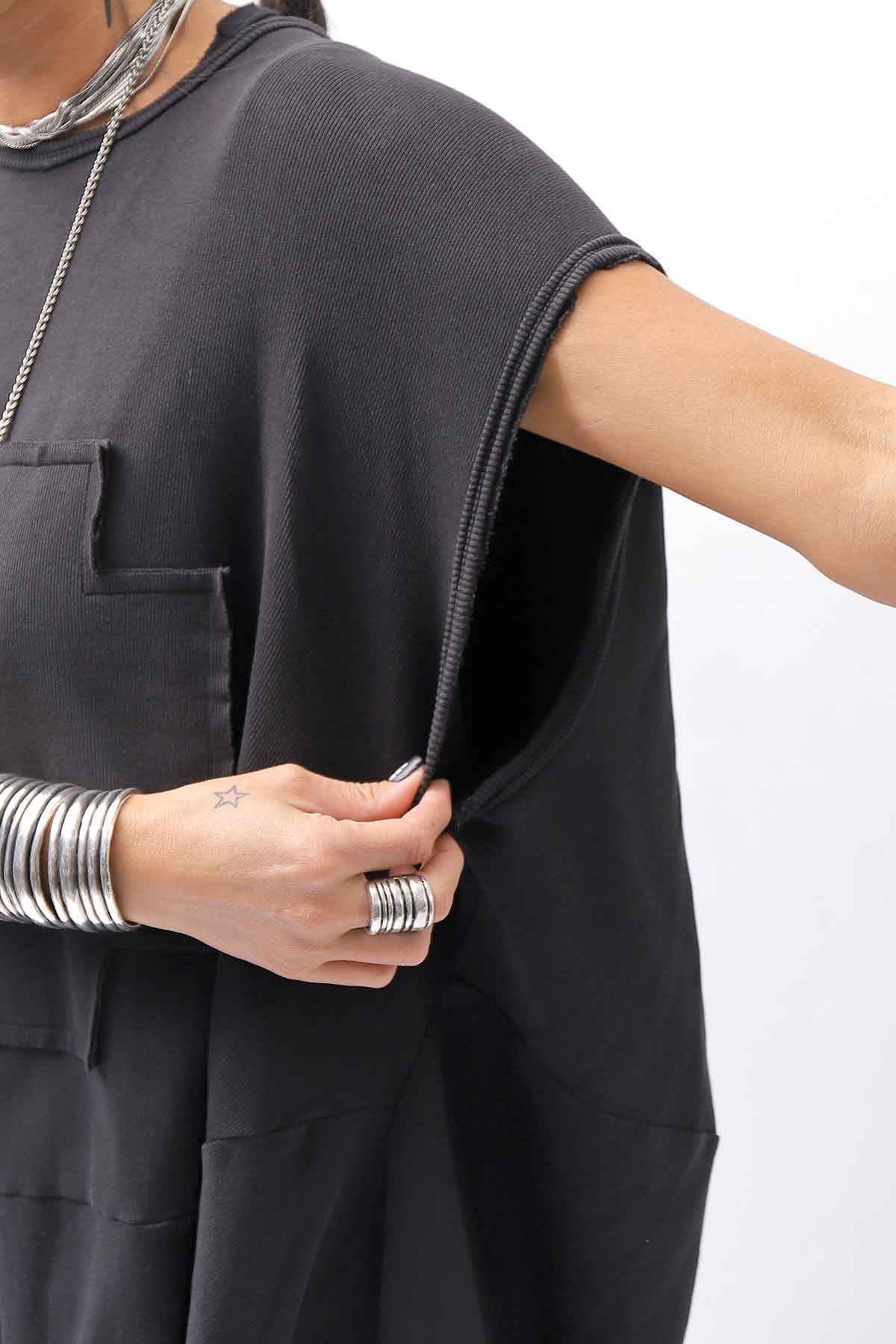 【PLÜ】 PLU ICON PATCH COTTON RIB BACK DRAPE TOP 5047_BLACK