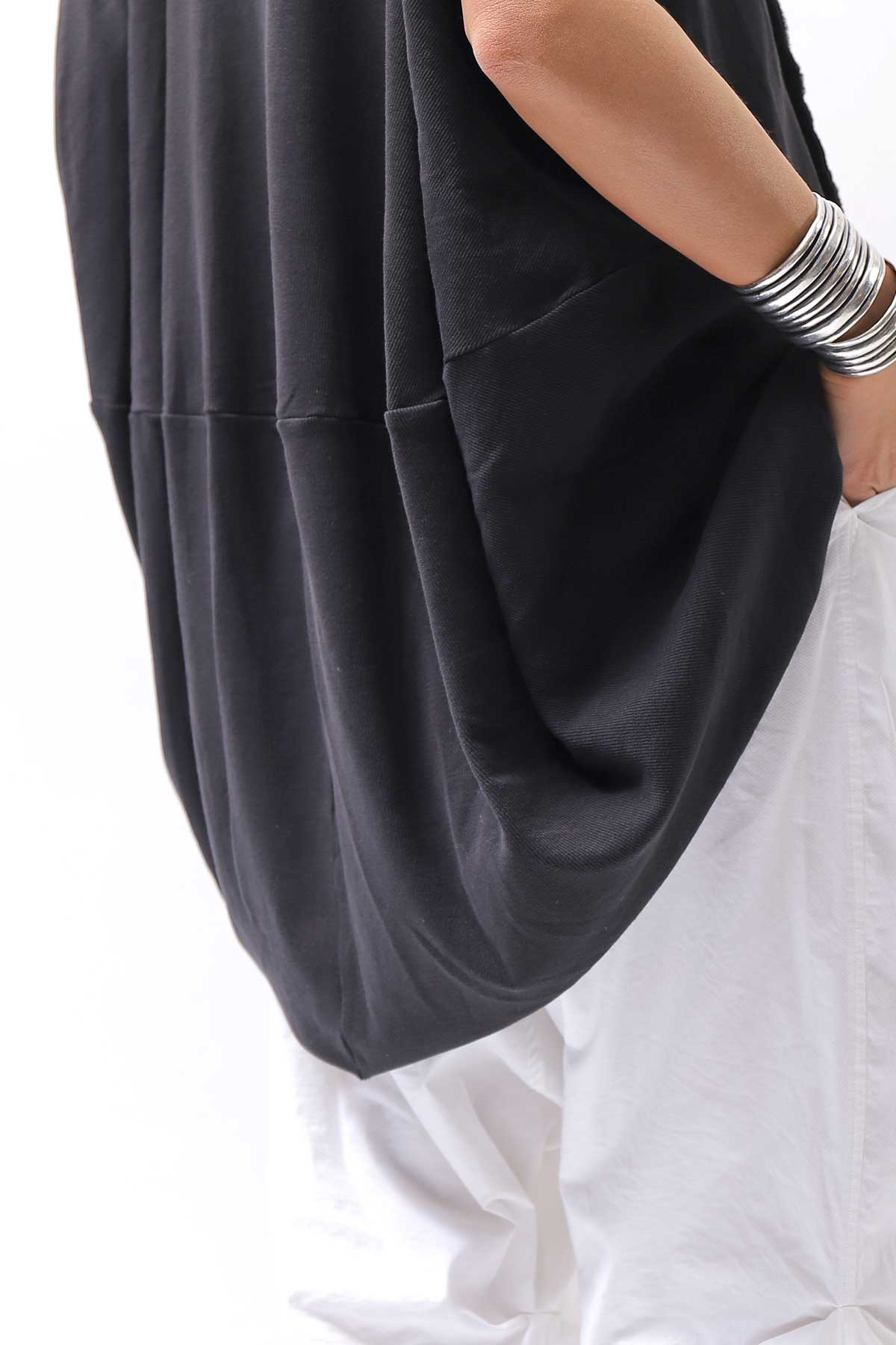【PLÜ】 PLU ICON PATCH COTTON RIB BACK DRAPE TOP 5047_BLACK