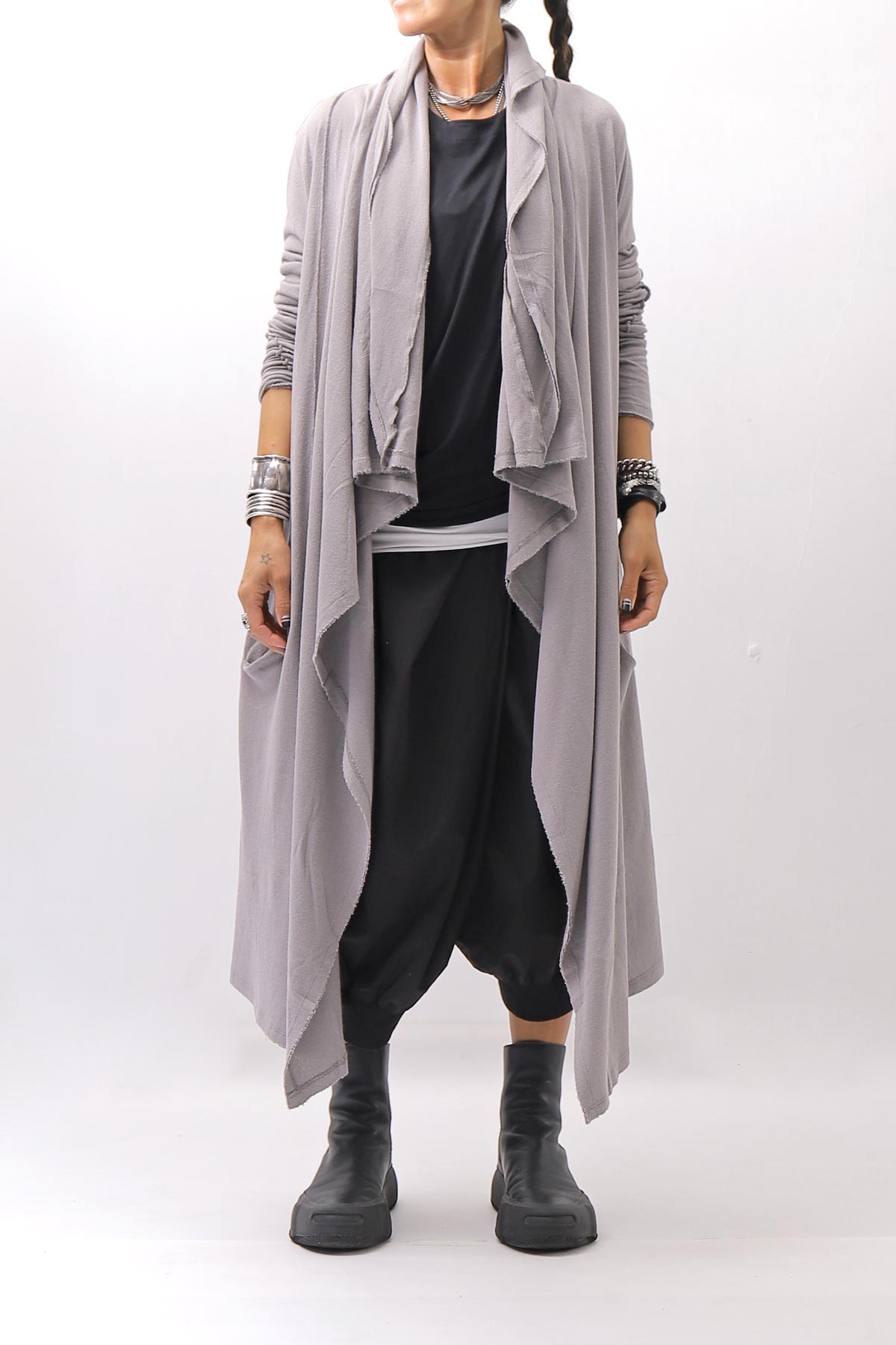 【NOSTRASANTISSIMA】 ASYMMETRY BACK CROSS CARDIGAN TS24_FUJI GREY