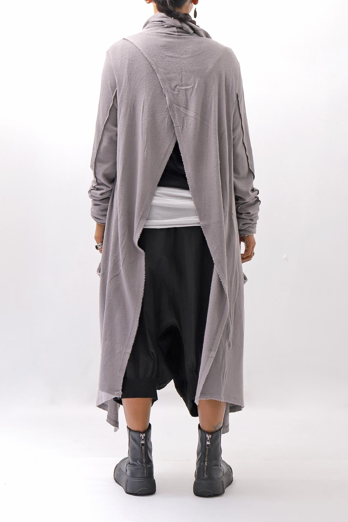 【NOSTRASANTISSIMA】 ASYMMETRY BACK CROSS CARDIGAN TS24_FUJI GREY