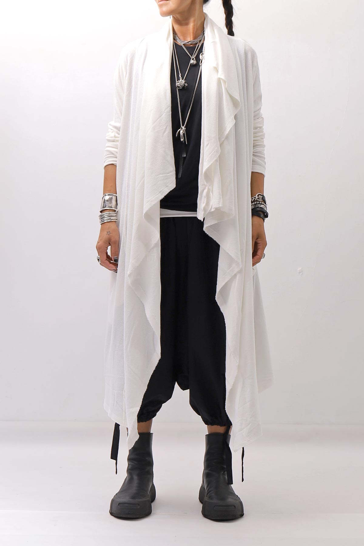 【NOSTRASANTISSIMA】 ASYMMETRY BACK CROSS CARDIGAN TS24_WHITE