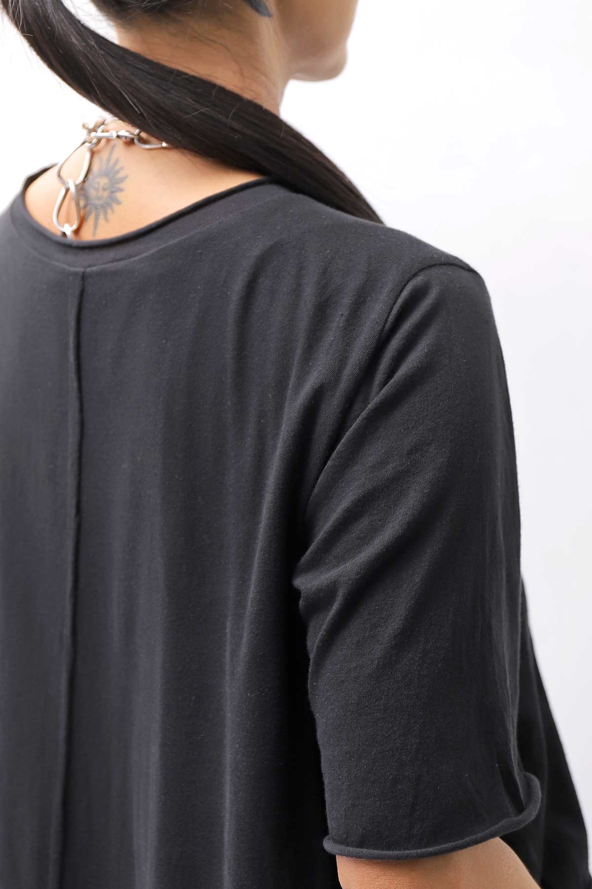 【studio b3】 COTTON LAYERED BACK LONG TOP MPB1822_BLACK