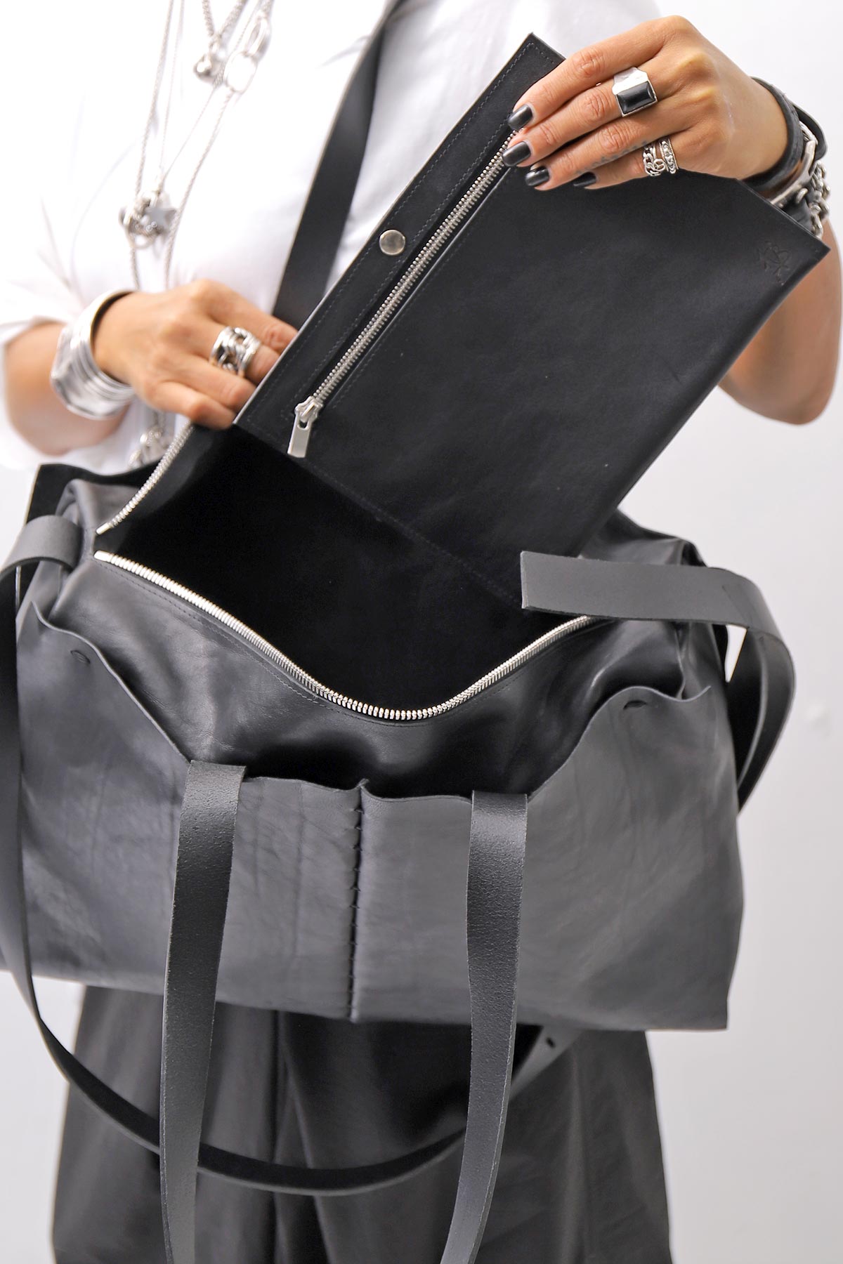 【VB Valentina Banella】 2WAY LARGE CAPACITY SHOULDER BAG