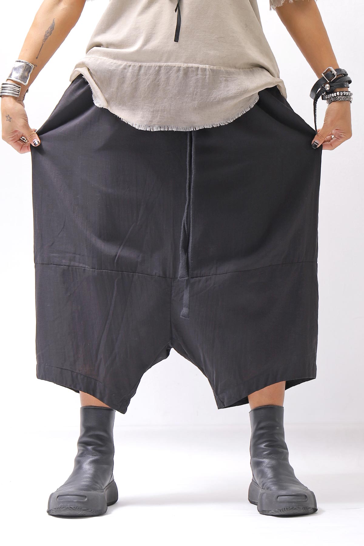 【studio b3】 UNISEX LIGHT COTTON EASY BOX PANTS NB2123_BLACK