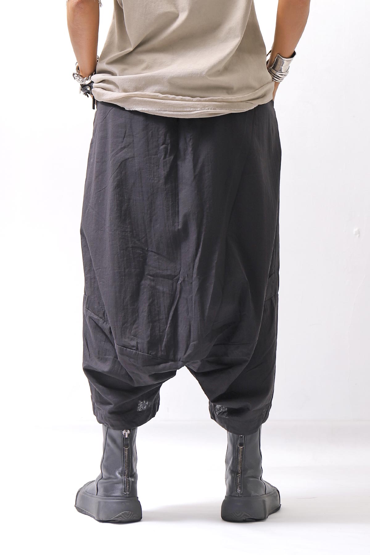 【studio b3】 UNISEX LIGHT COTTON EASY BOX PANTS NB2123_BLACK
