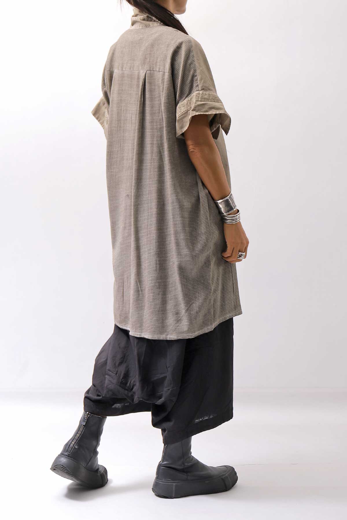 【studio b3】 SIDE SLIT BUTTON HALF SLEEVE SHIRT NB2078_SAND OLD DYE