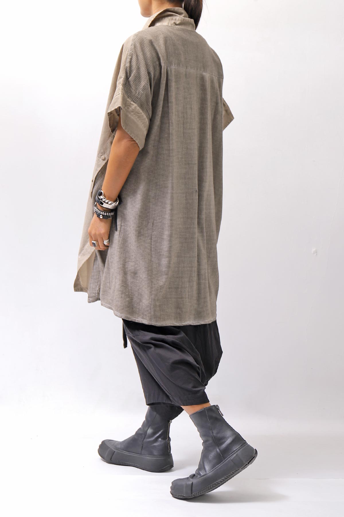 【studio b3】 SIDE SLIT BUTTON HALF SLEEVE SHIRT NB2078_SAND OLD DYE